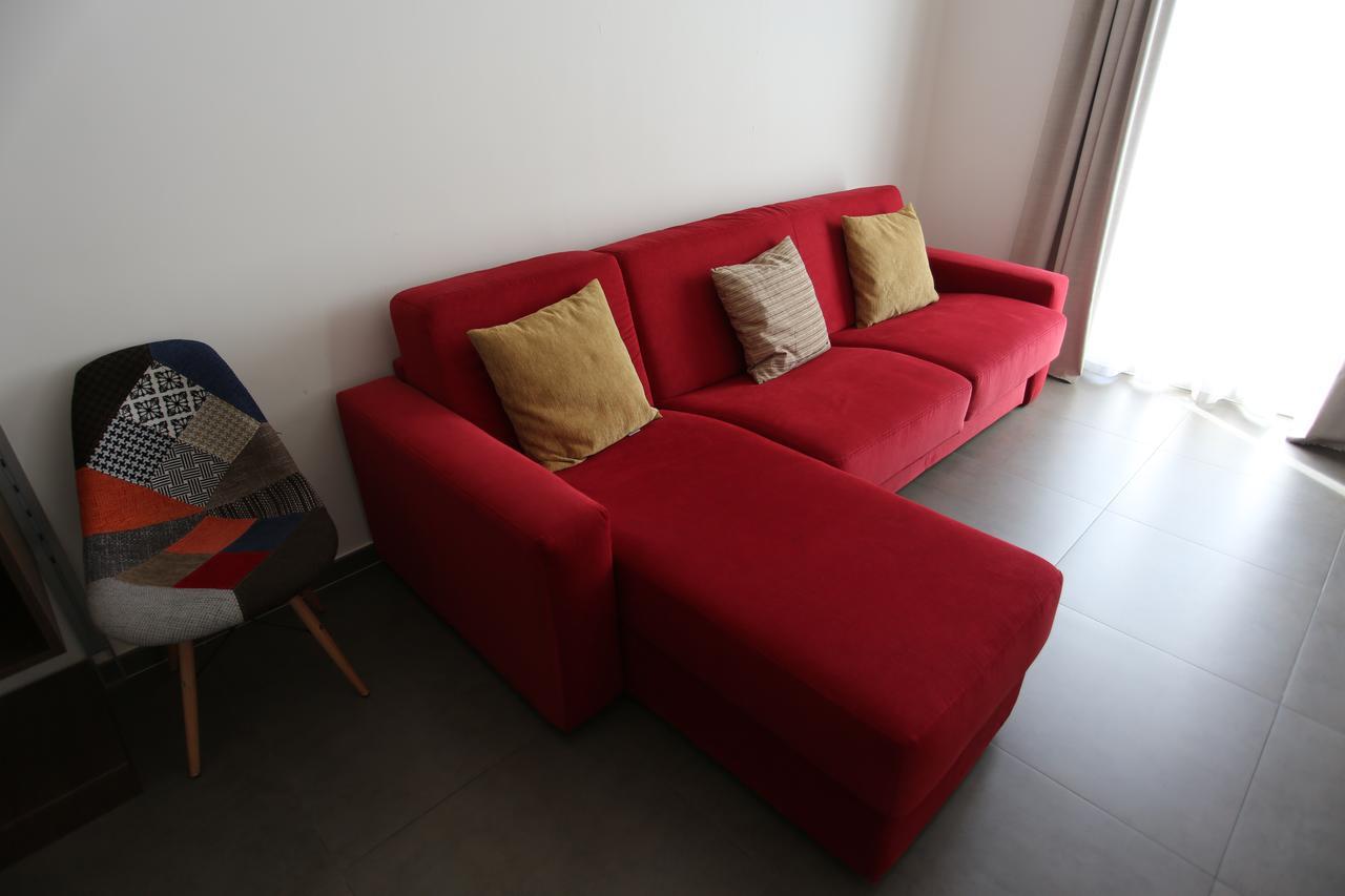רג'יו די קאלאבריה Hotel Eubea מראה חיצוני תמונה