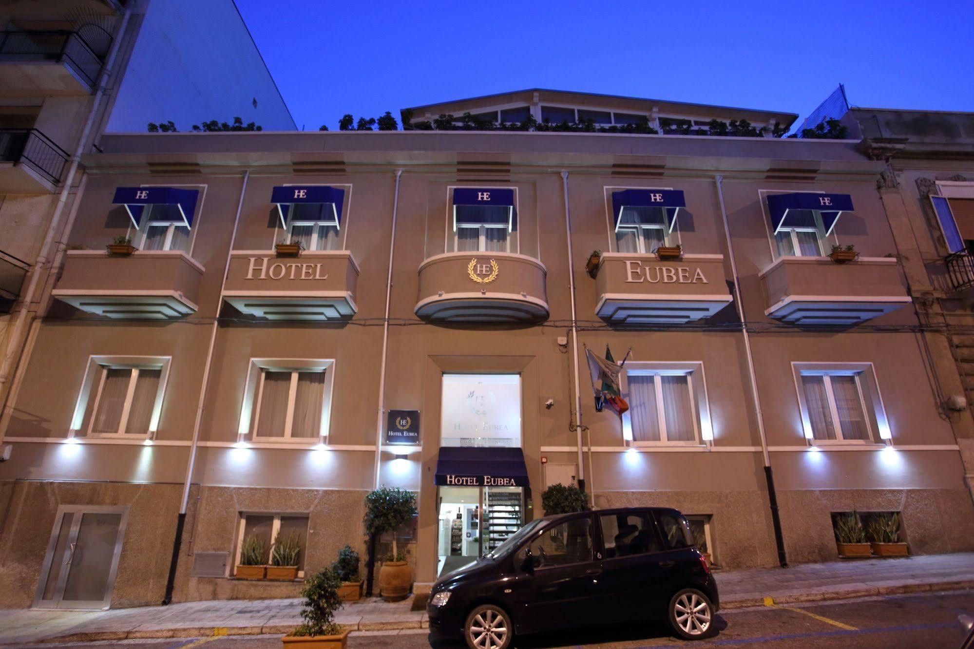 רג'יו די קאלאבריה Hotel Eubea מראה חיצוני תמונה