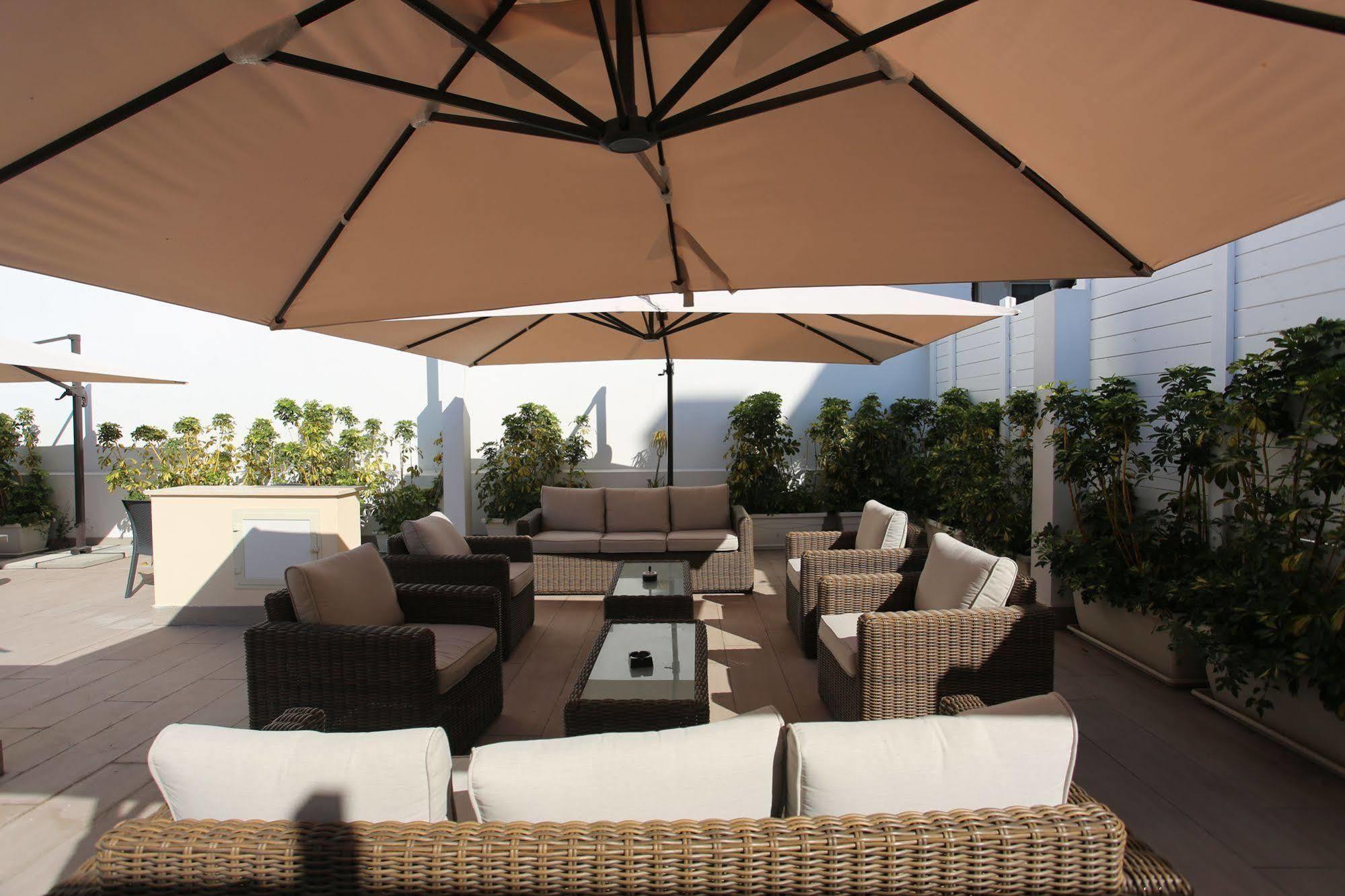 רג'יו די קאלאבריה Hotel Eubea מראה חיצוני תמונה